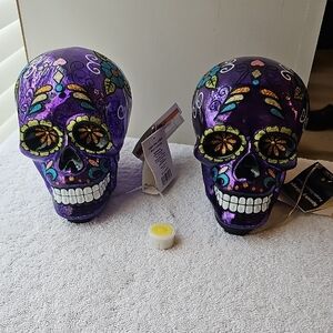 New Spooky Village Purple Glass Lit Skulls Metallic Halloween Decor Set Of 2